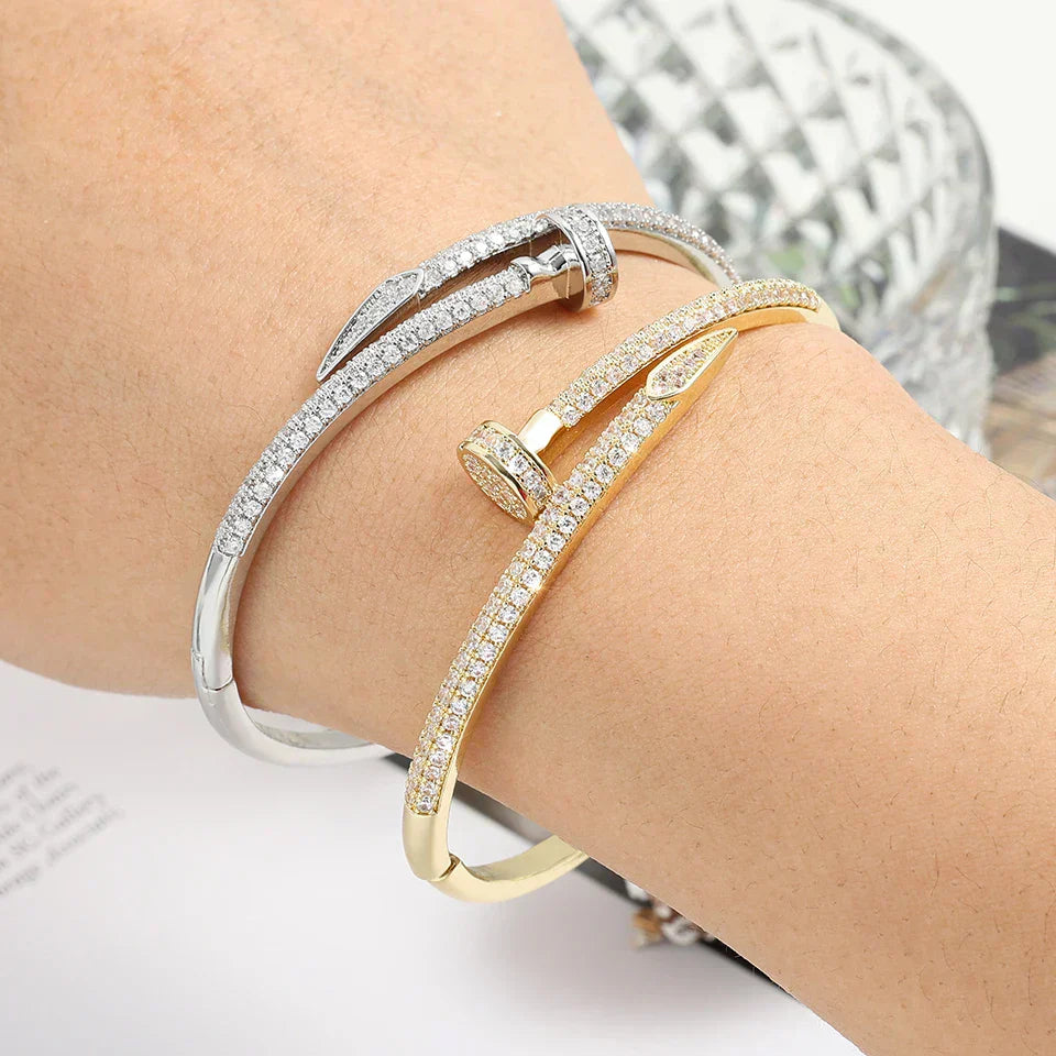 SPIKE | Exquisite Full Diamond Bracelet