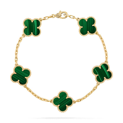 CLOVER Green Bracelet – Elegant Emerald-Hued Accessory