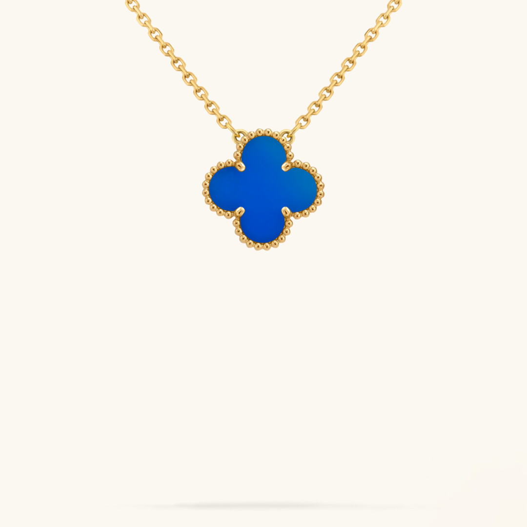 CLOVER Blue Necklace – Delicate, Versatile Accessory