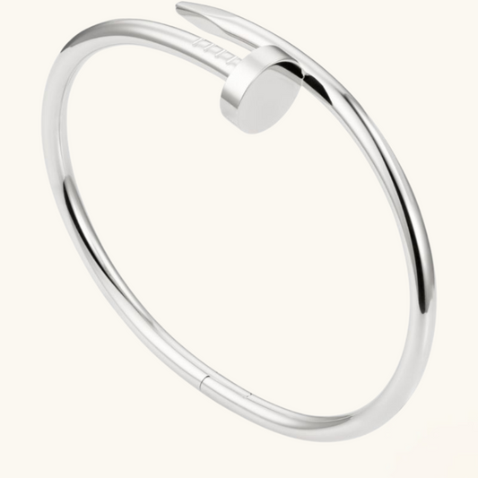 SPIKE Silver Bracelet - Sleek, Modern Accessory