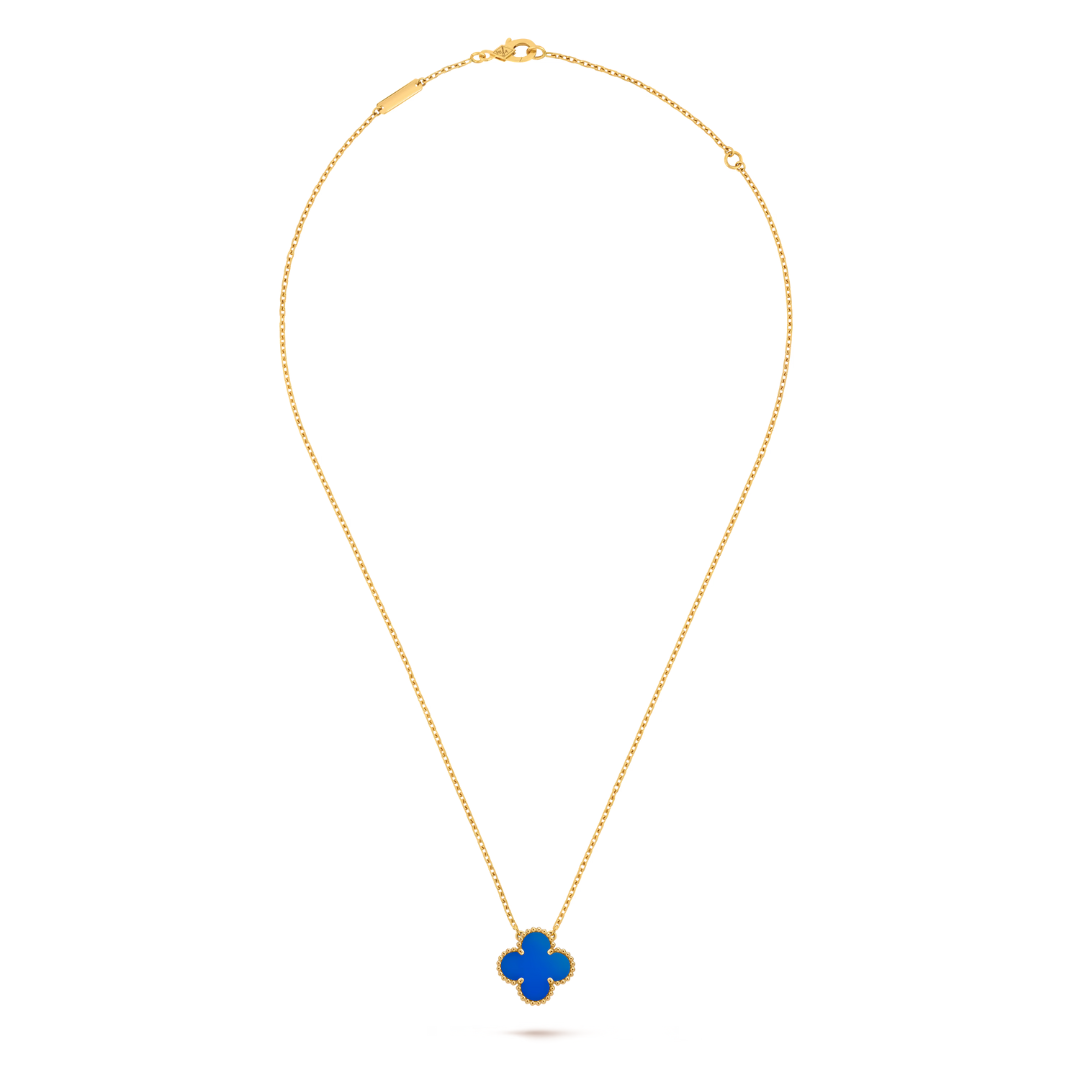 CLOVER Blue Necklace – Delicate, Versatile Accessory