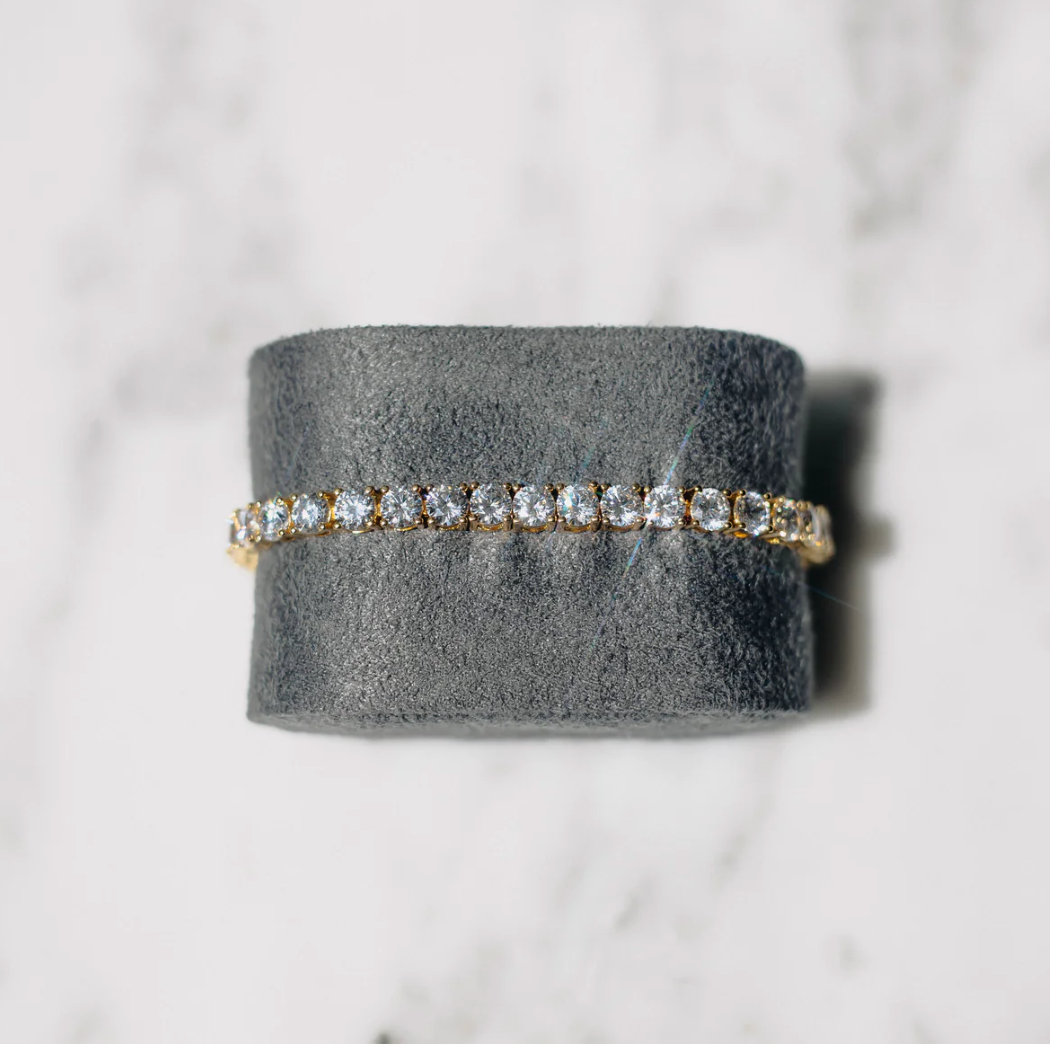 Exclusive Tennis Bracelet — Sparkling Elegance for Any Occasion
